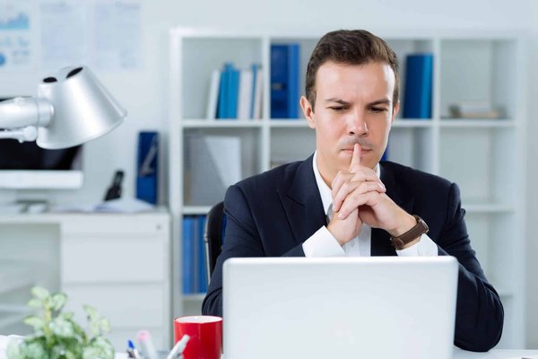 Emploi à Lyon : comment trancher entre différentes offres ?